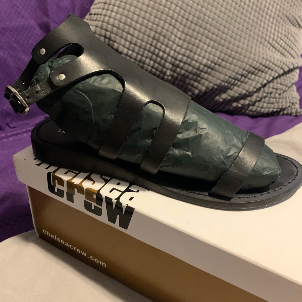 Women’s Chelsea Crew Gladiator Sandal size 7